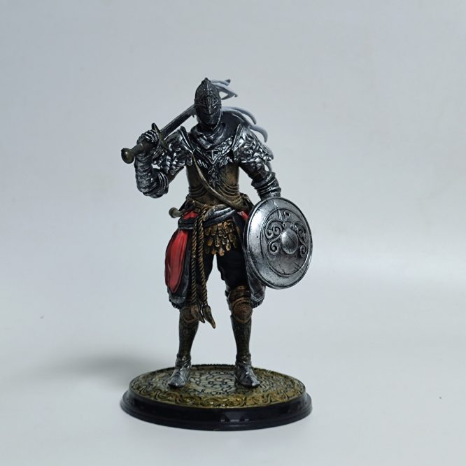 Action figure elden ring raging wolf - Image 3